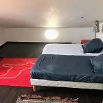 Villa Confortable En Bord De Avec Piscine *