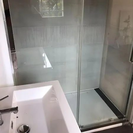 别墅 Confortable En Bord De Avec Piscine 邦多勒